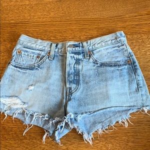 Levi’s 501 shorts